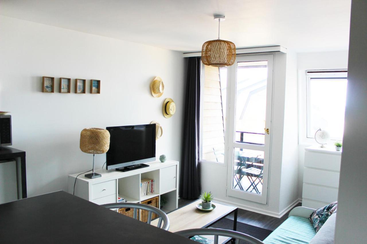 Ferienwohnung Les Palmes Port Deauville Exterior foto